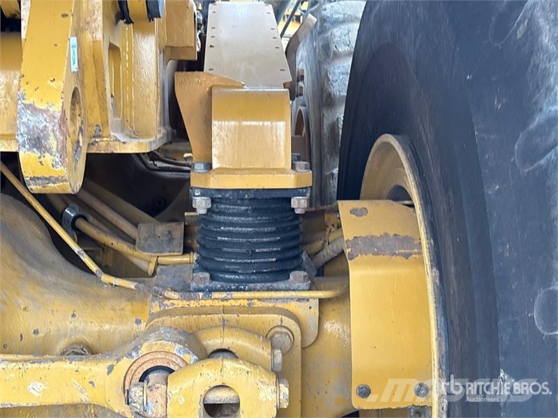 CAT 745 Articulated Dump Truck Artikulētie pašizgāzēji