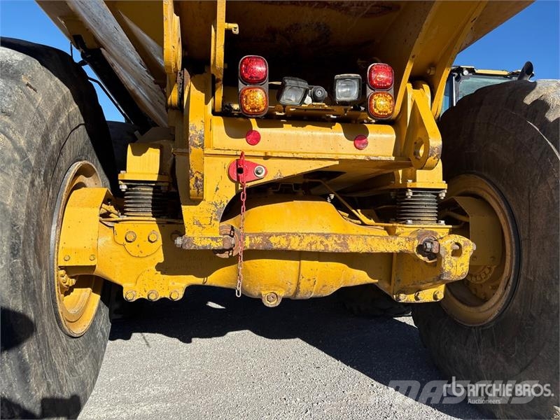 CAT 745 Articulated Dump Truck Dumpers articolati