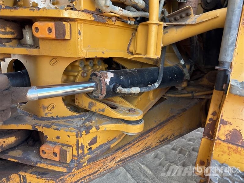 CAT 745 Articulated Dump Truck Articulated Haulers