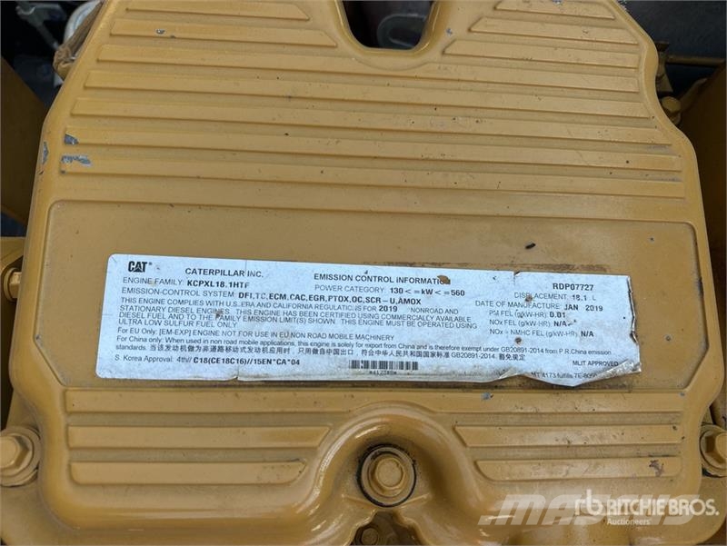 CAT 745 Articulated Dump Truck Kĺbové nákladné autá