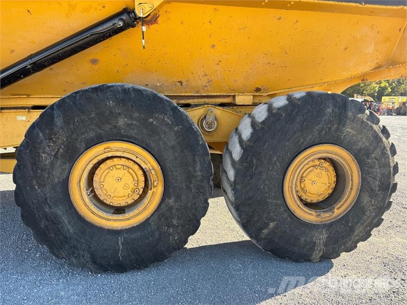 CAT 745 Articulated Dump Truck Dumpers articolati