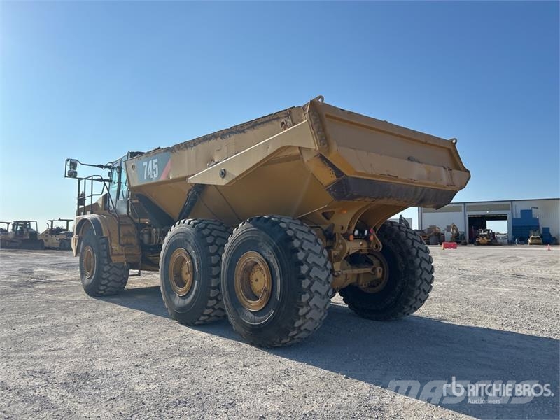 CAT 745 Articulated Dump Truck Kĺbové nákladné autá