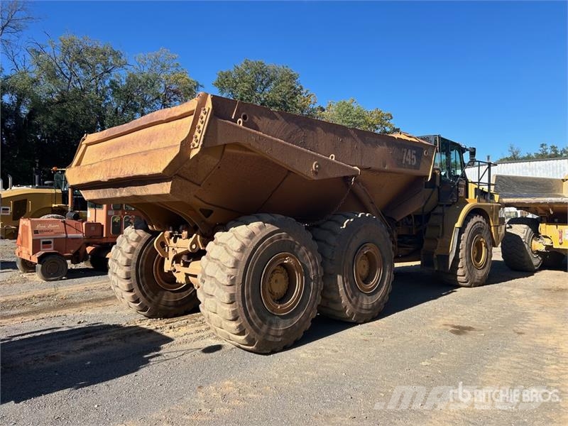CAT 745 Articulated Dump Truck ساحبات مفصلية