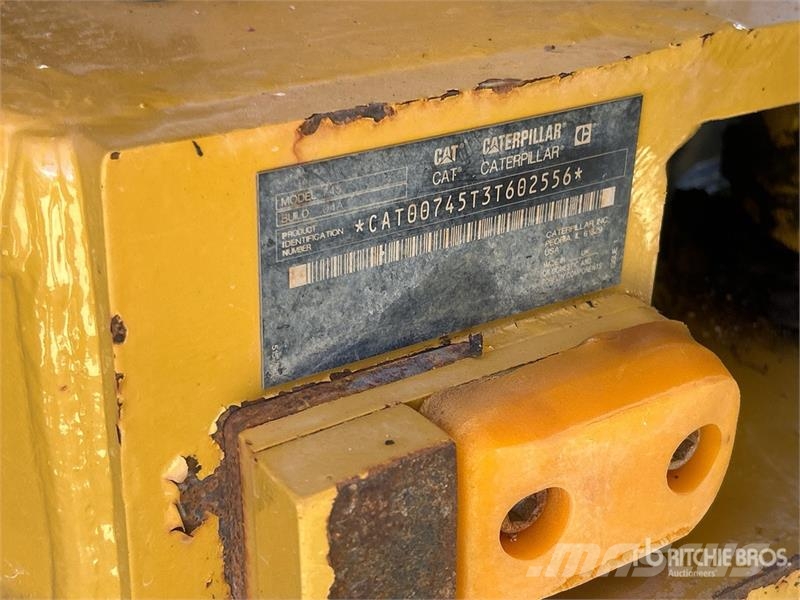 CAT 745 Articulated Dump Truck Caminhão basculante articulado ADT
