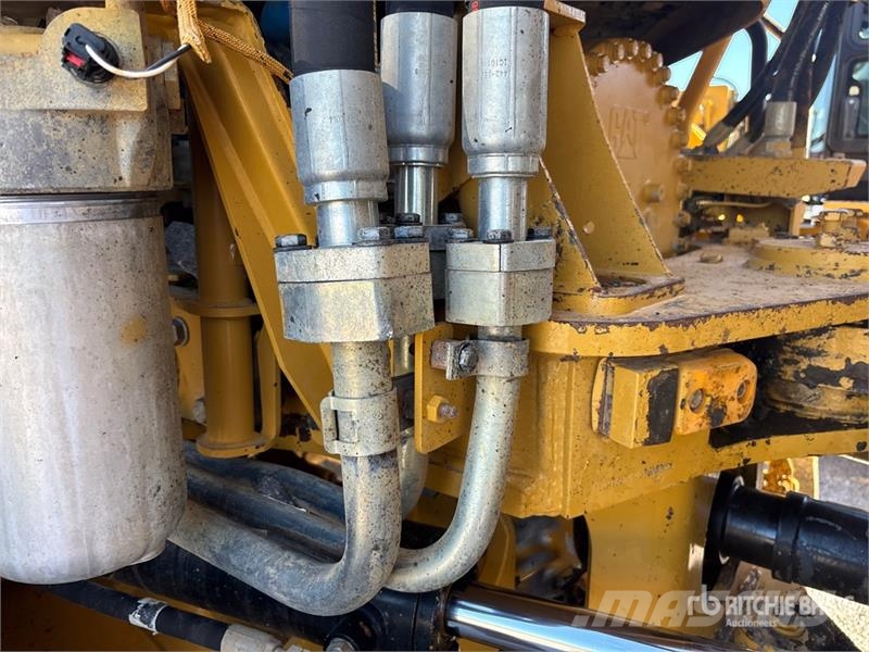 CAT 745 Articulated Dump Truck Dumpers articolati