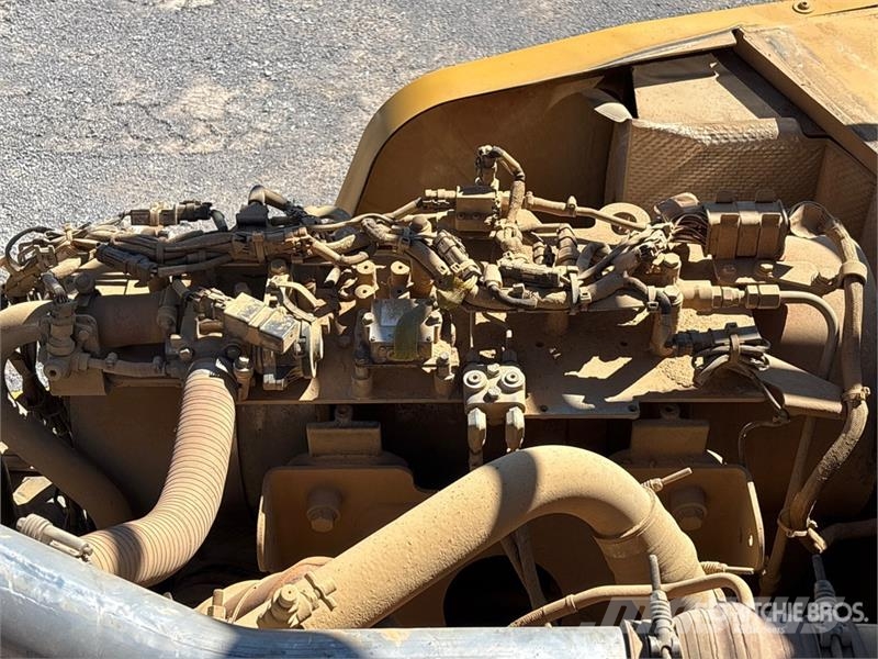 CAT 745 Articulated Dump Truck Dumpers articolati