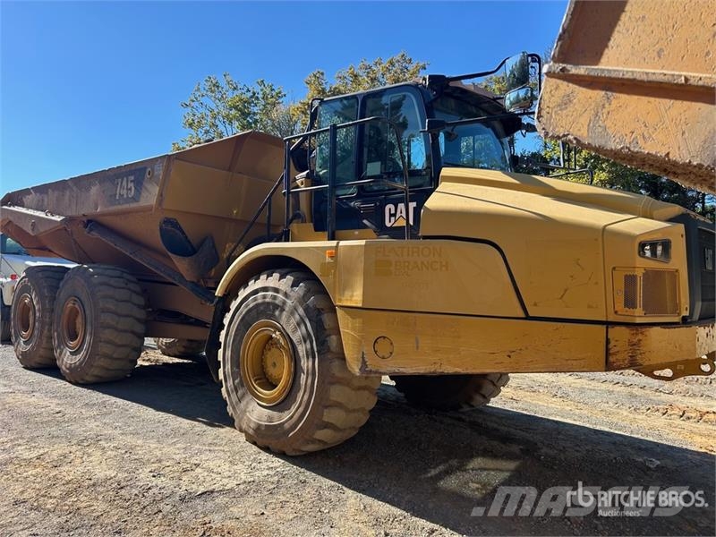CAT 745 Articulated Dump Truck ساحبات مفصلية