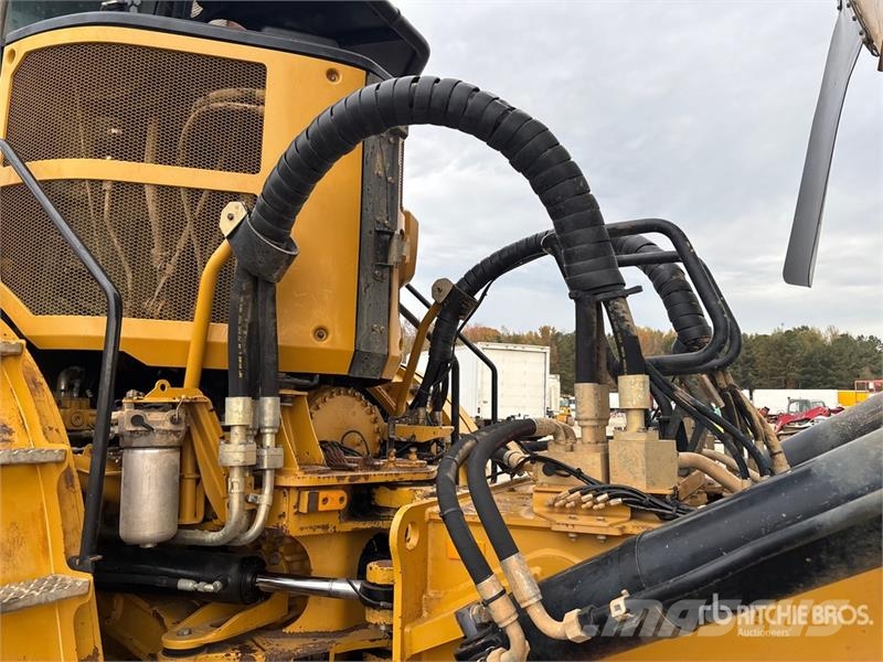 CAT 745 Articulated Dump Truck Artikulētie pašizgāzēji