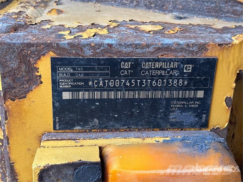 CAT 745 Articulated Dump Truck Artikulētie pašizgāzēji