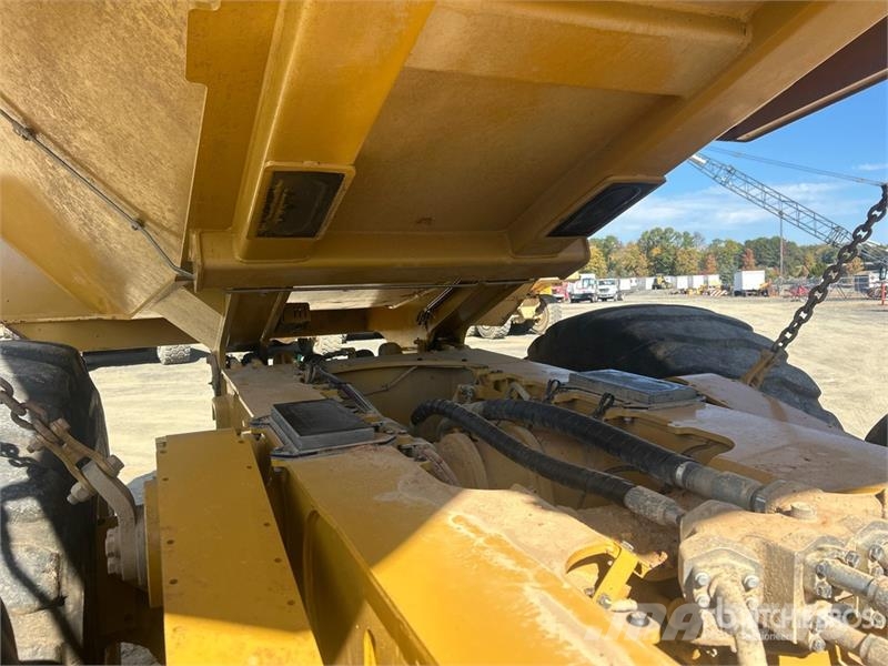 CAT 745 Articulated Dump Truck Caminhão basculante articulado ADT