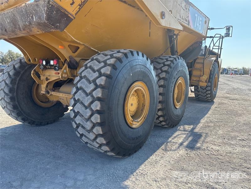 CAT 745 Articulated Dump Truck Articulated Haulers