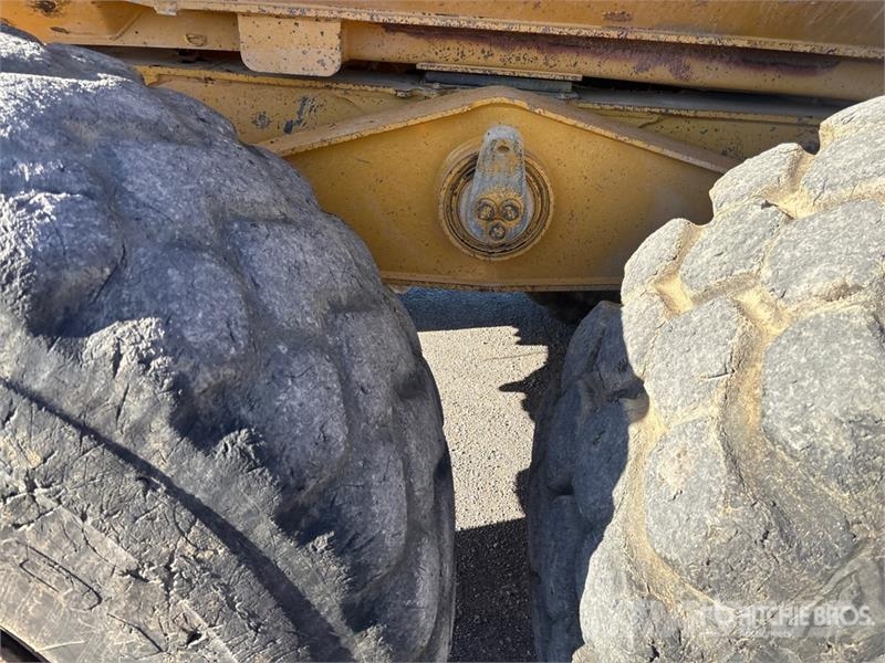 CAT 745 Articulated Dump Truck Dumpers articolati