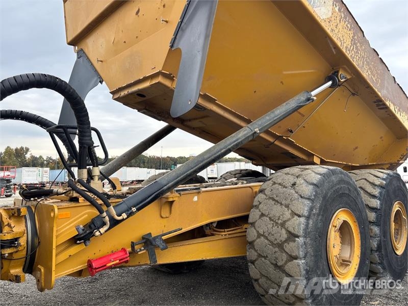 CAT 745 Articulated Dump Truck Artikulētie pašizgāzēji