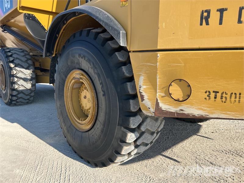 CAT 745 Articulated Dump Truck Kĺbové nákladné autá