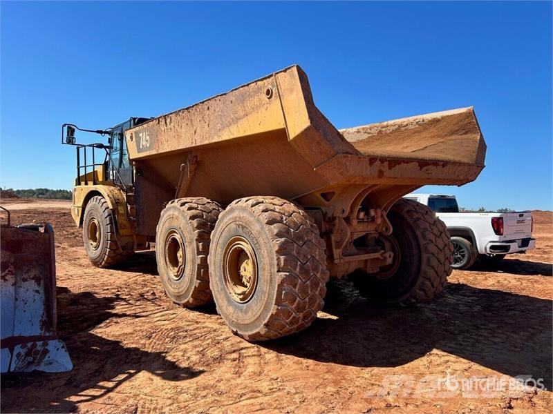 CAT 745 Articulated Dump Truck ساحبات مفصلية