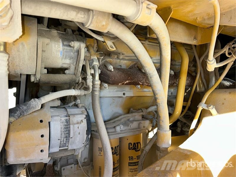 CAT 769C 4x4 Off-Highway Rigid Water Truck Autocisterne