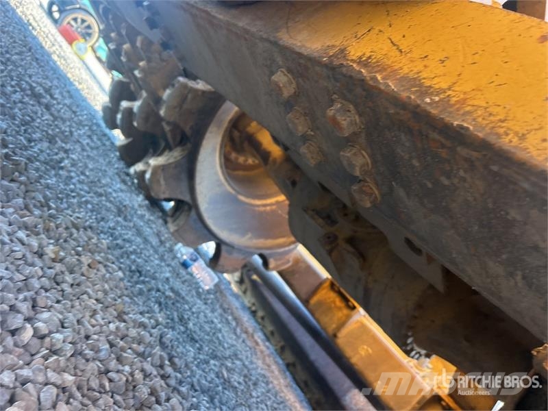 CAT 815F Soil compactors