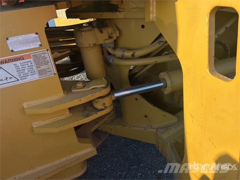 CAT 815F Soil compactors