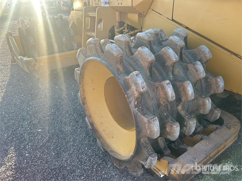 CAT 815F Soil compactors