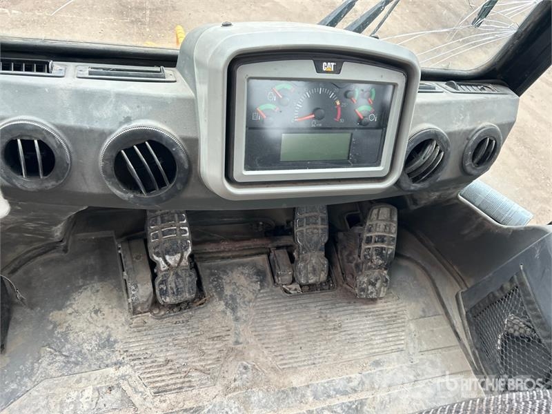 CAT 815K Soil Compactor Уплотнители грунта