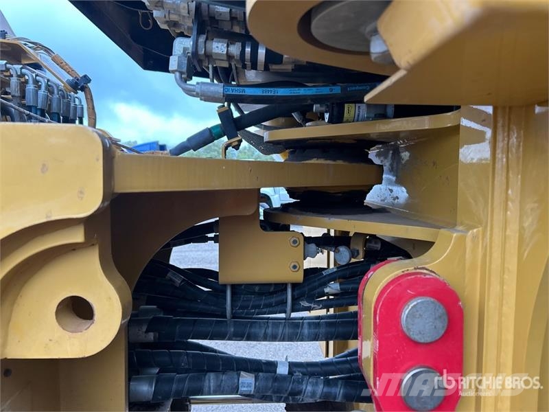 CAT 815K Soil Compactor Уплотнители грунта