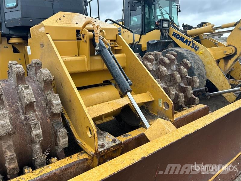 CAT 815K Soil Compactor Уплотнители грунта