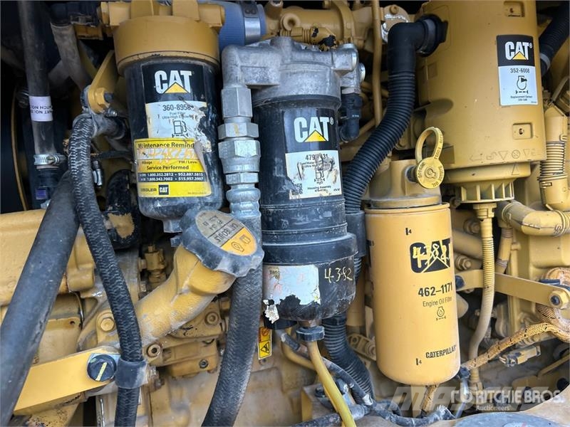 CAT 815K Soil Compactor Уплотнители грунта