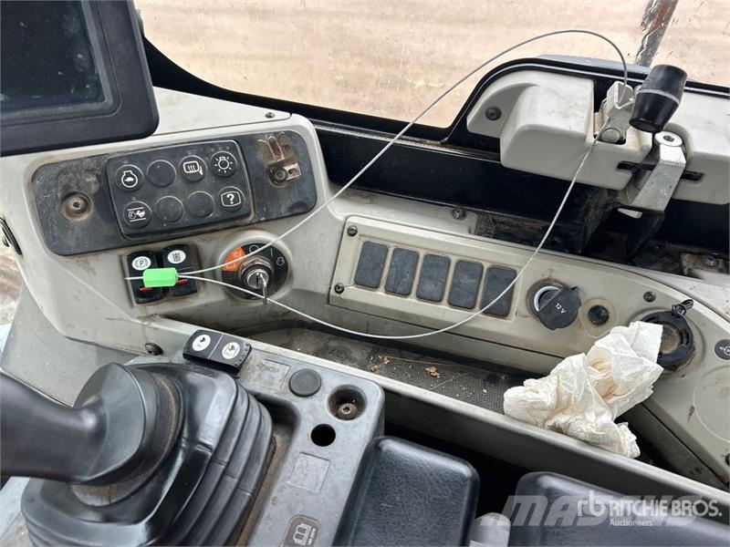 CAT 815K Soil Compactor Уплотнители грунта
