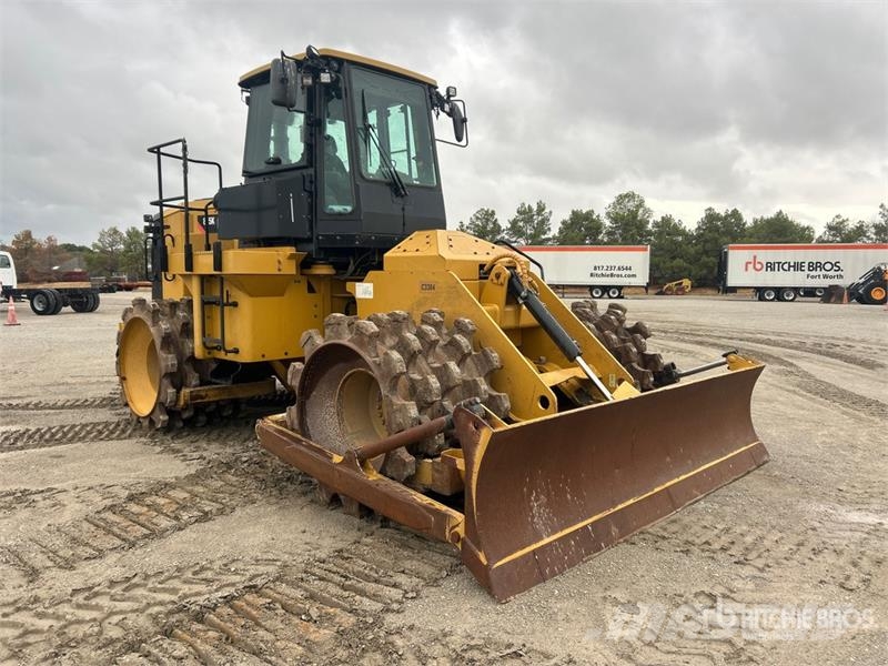 CAT 815K Soil Compactor Уплотнители грунта