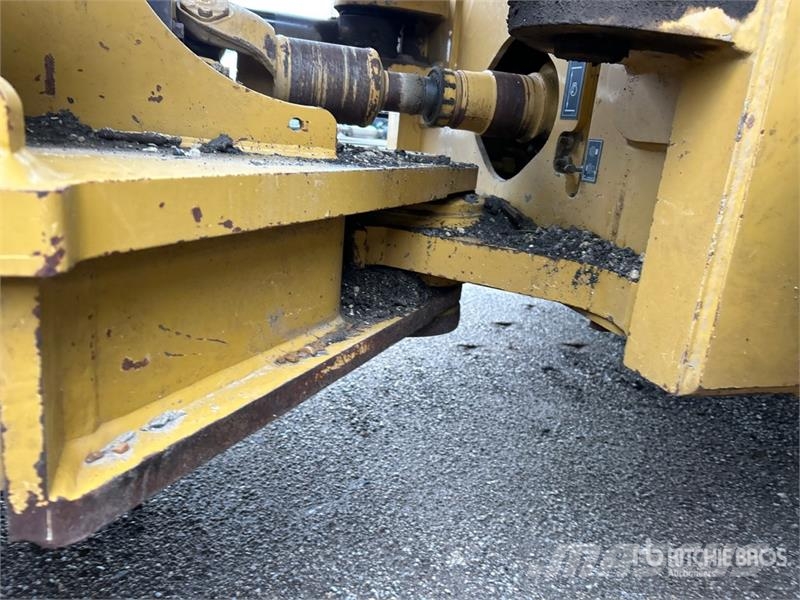 CAT 815K Soil Compactor Уплотнители грунта