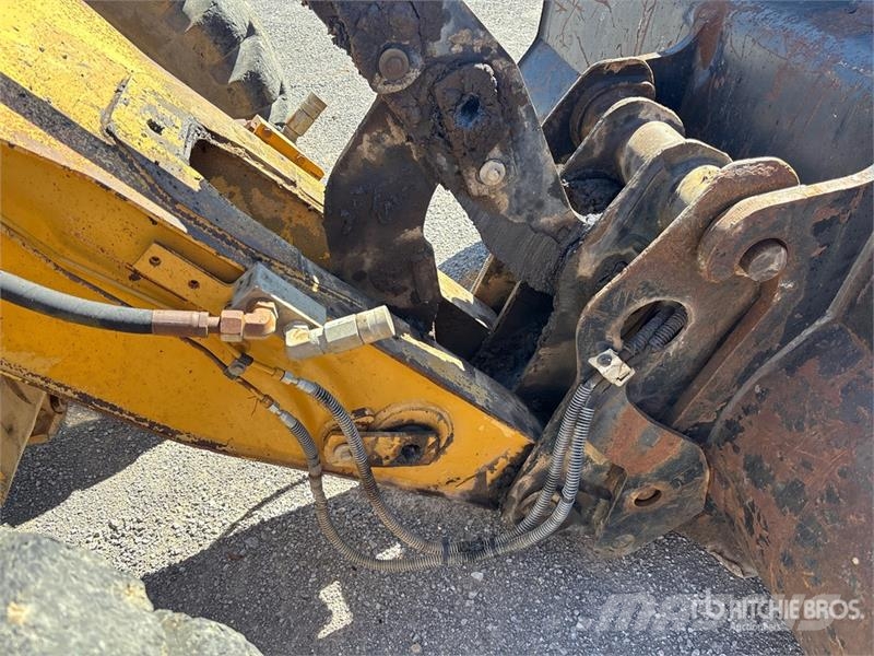 CAT 924G Naudoti ratiniai krautuvai