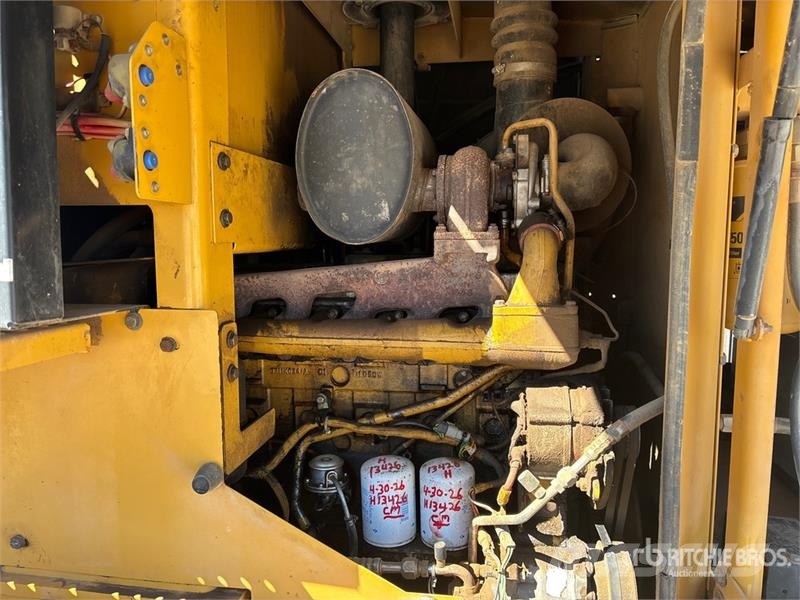 CAT 924G Naudoti ratiniai krautuvai