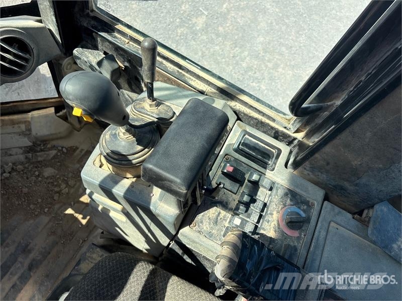 CAT 924G Naudoti ratiniai krautuvai