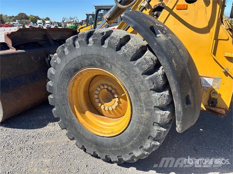 CAT 924G Naudoti ratiniai krautuvai