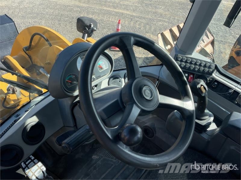 CAT 924K Wheel Loader Iekrāvēji uz riteņiem