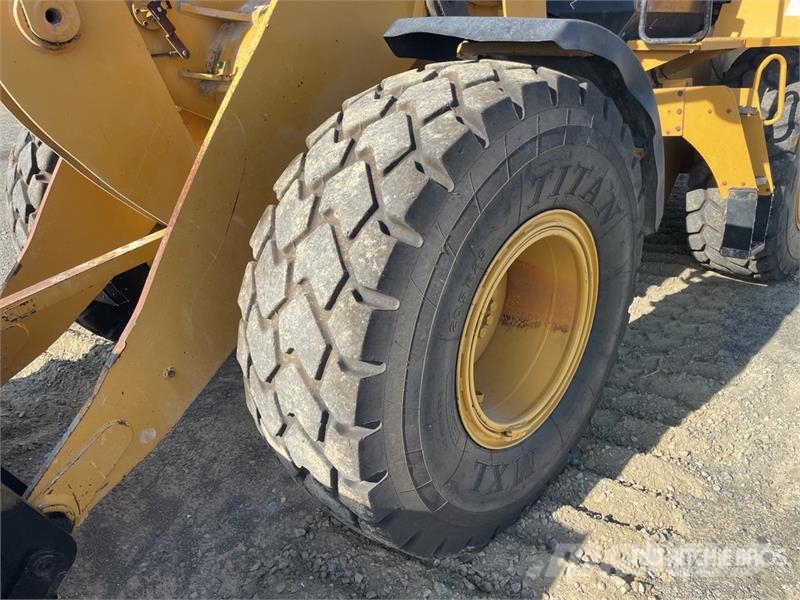 CAT 926M Wheel Loader Iekrāvēji uz riteņiem