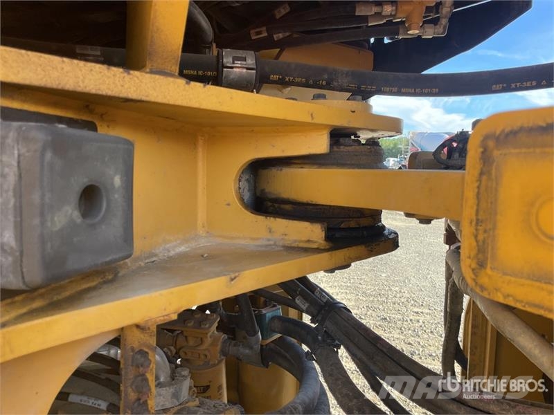 CAT 926M Wheel Loader Iekrāvēji uz riteņiem