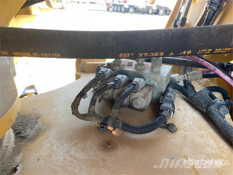 CAT 926M Wheel Loader Iekrāvēji uz riteņiem
