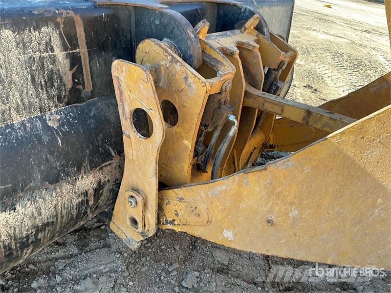 CAT 926M Wheel Loader Rataslaadurid