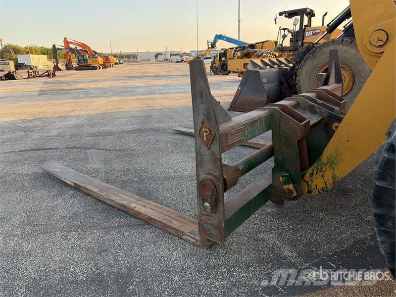 CAT 928H Wielladers