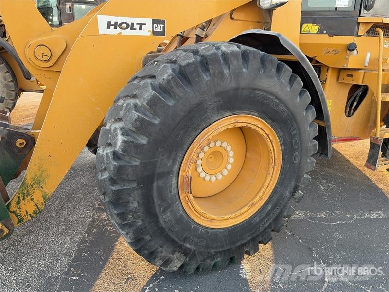 CAT 928H Wielladers