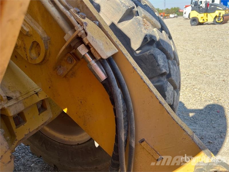 CAT 930K Chargeuse sur pneus