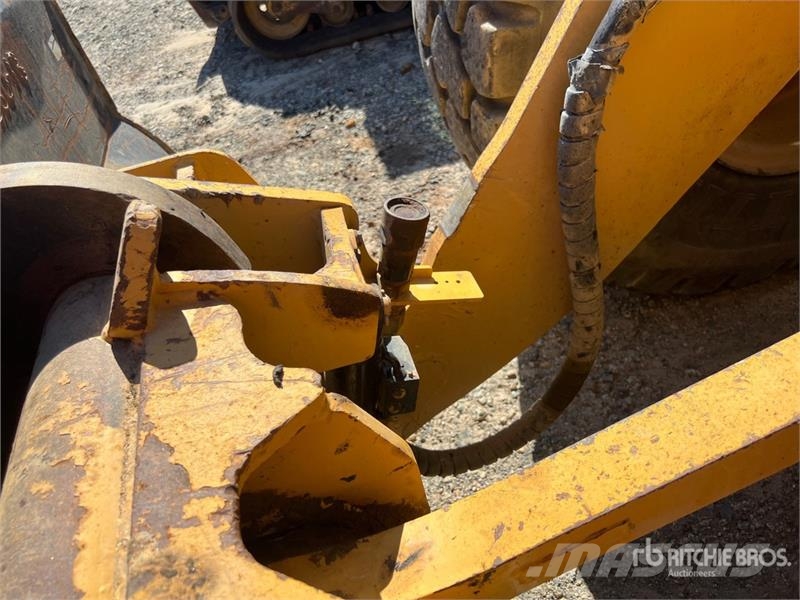 CAT 930K Chargeuse sur pneus