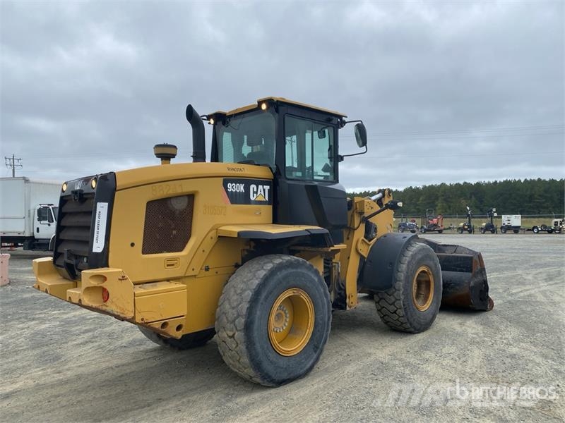 CAT 930K Kolesni nakladalci
