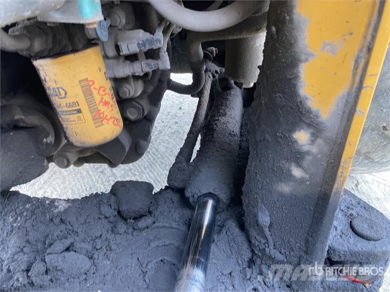 CAT 930K Kolesni nakladalci