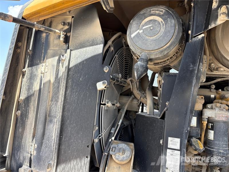 CAT 930M Wheel loaders