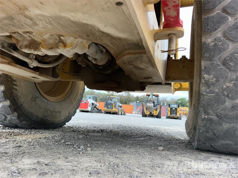 CAT 930M Læssemaskiner på hjul