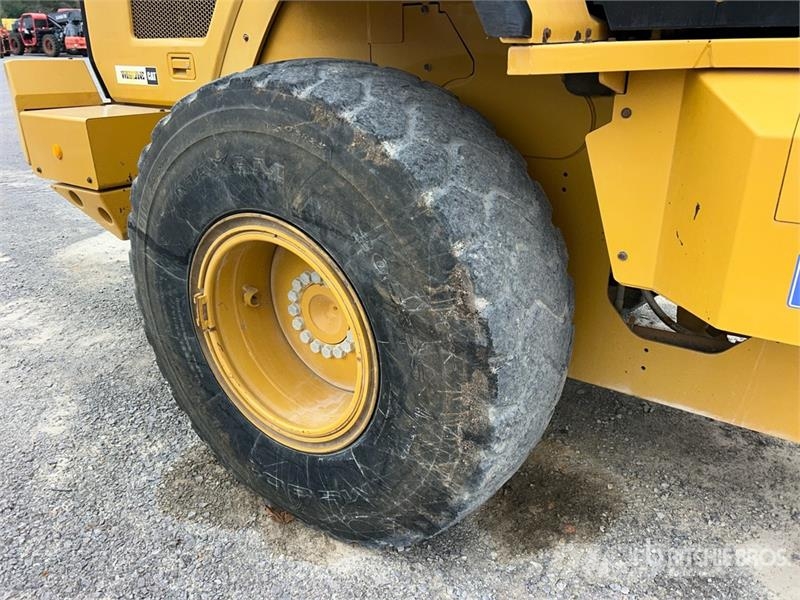 CAT 930M Læssemaskiner på hjul