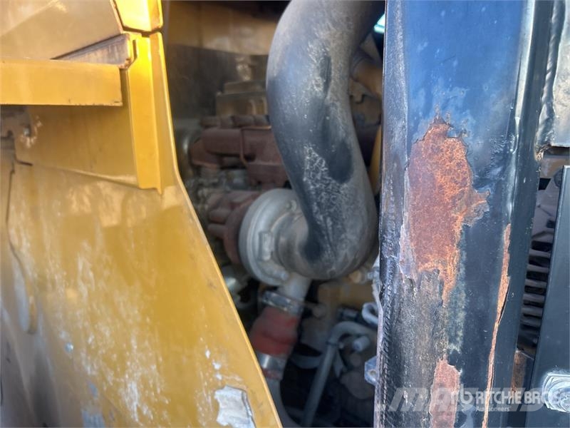 CAT 938 K Wheel Loader Kolesni nakladalci