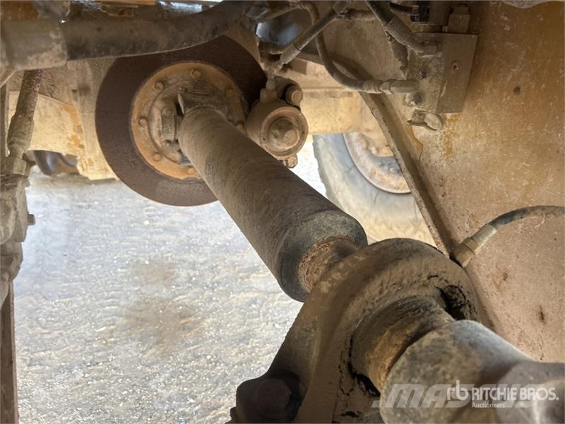 CAT 938 K Wheel Loader Kolesni nakladalci